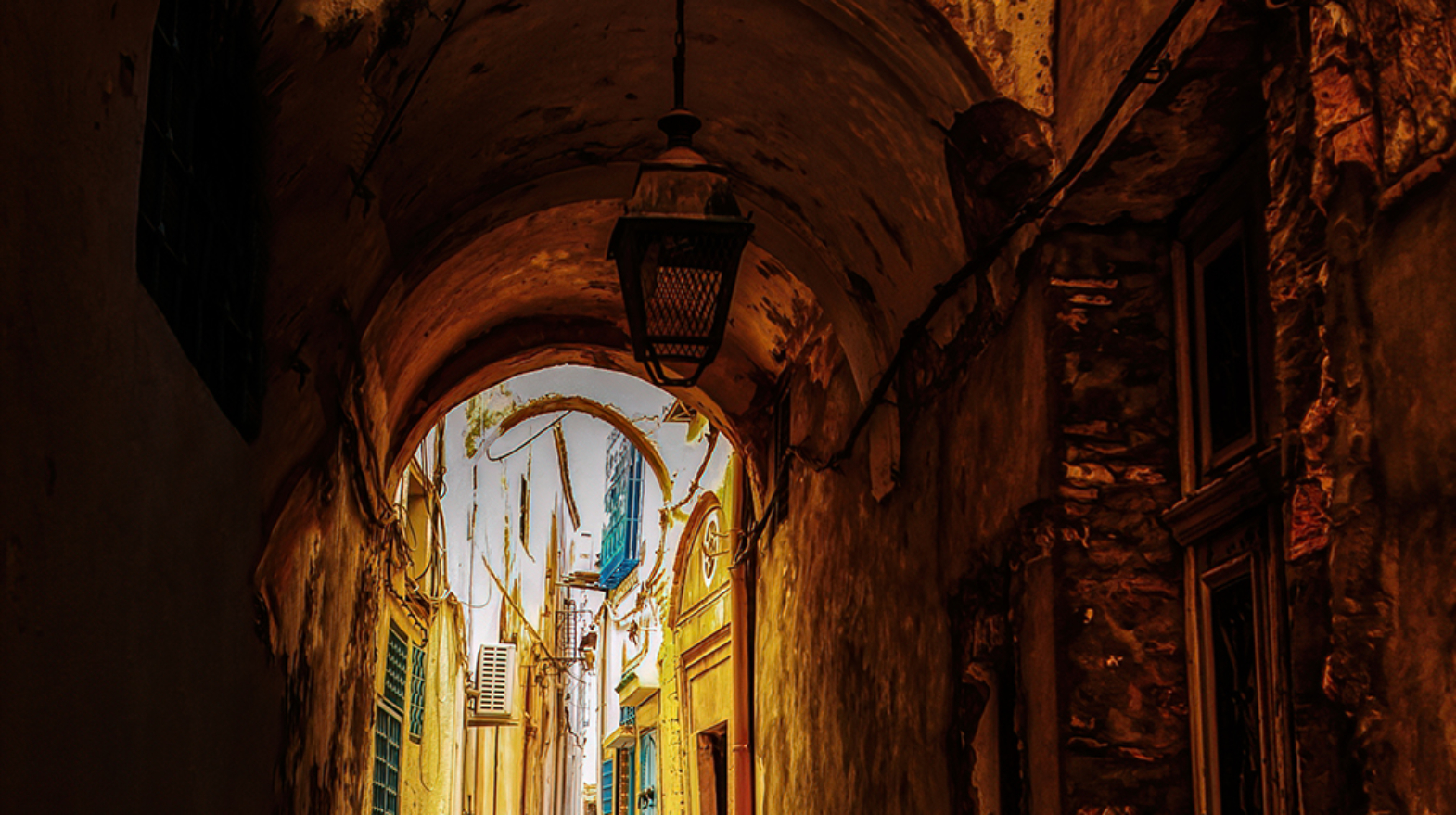 STREETS OF TUNISIA