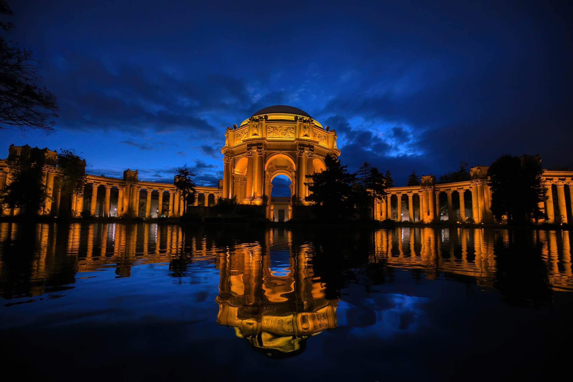 palace-of-fine-arts-ron-soliman-fine-art