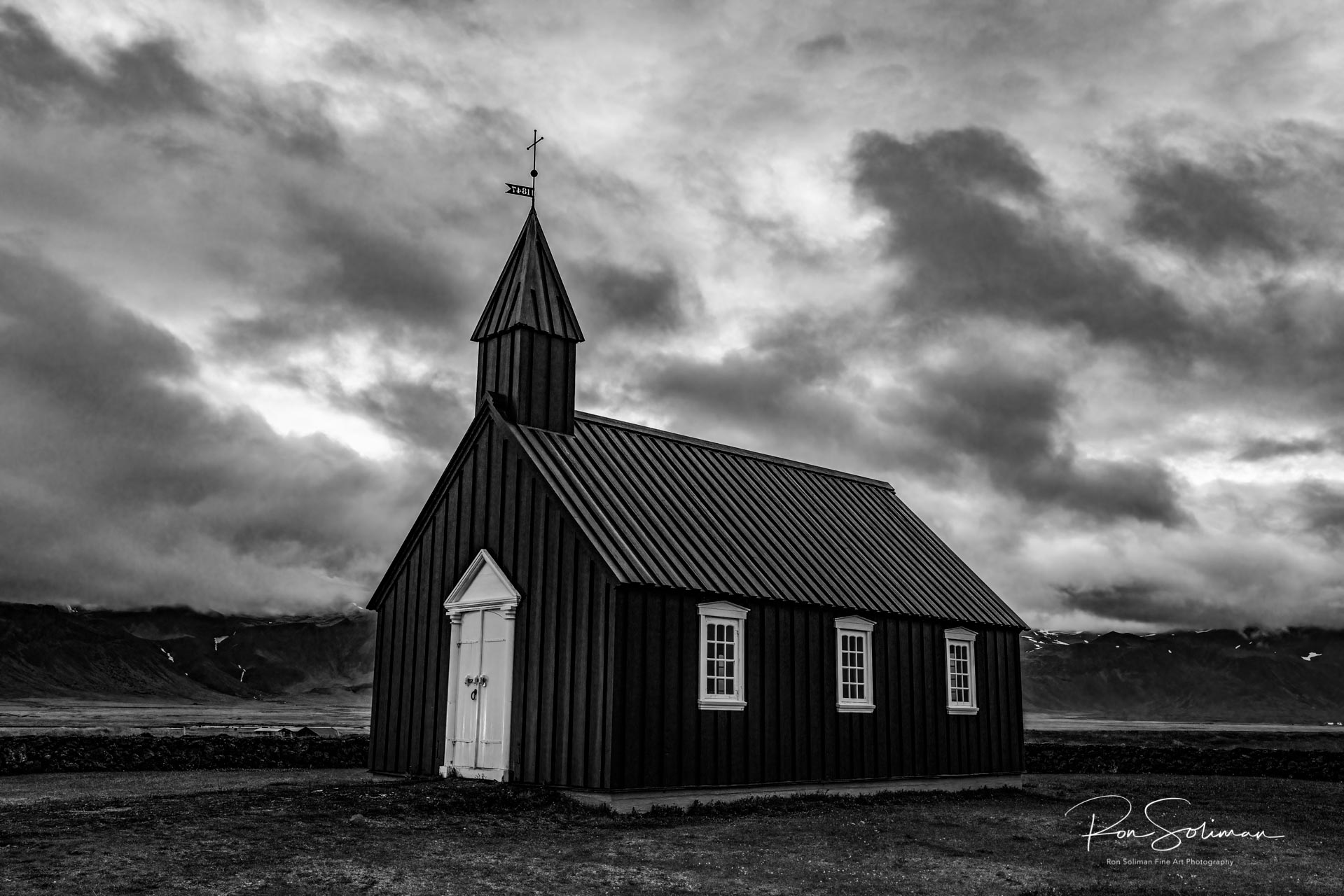 Budir Black Church