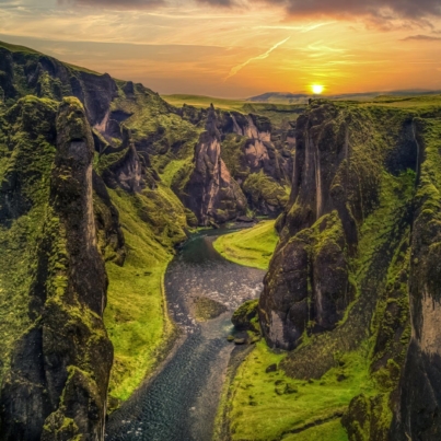 Best Fjaðrárgljúfur Canyon Iceland photos